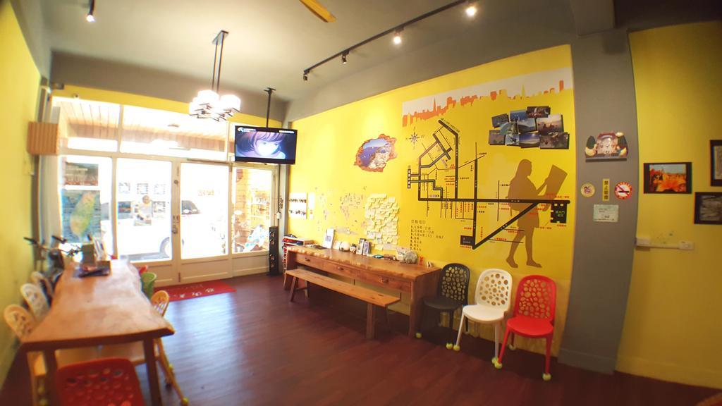 站前海民宿 Hualien Exterior foto
